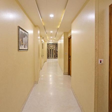 Frank Stay-Newly Built Worth -2Mins Walk From Rk Ashram Metro Satation Nueva Delhi Exterior foto